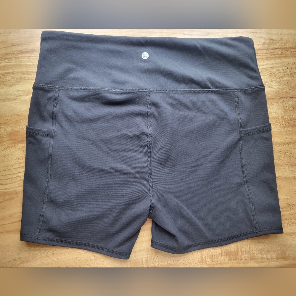 Large RBX Black Gym Shorts - Picture 2 of 3
